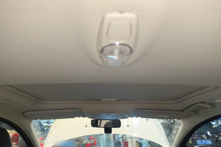 Ford Focus 2017 car image #18