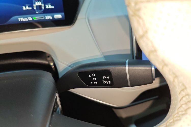 Deepal SL03 2022 image de voiture #18