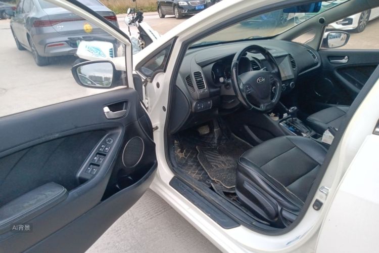 起亚 起亚K3 2017 汽车图片 #18