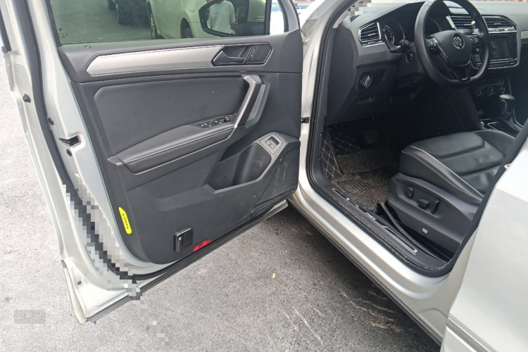 Volkswagen Tiguan L New Energy 2019 imagen de coche #18