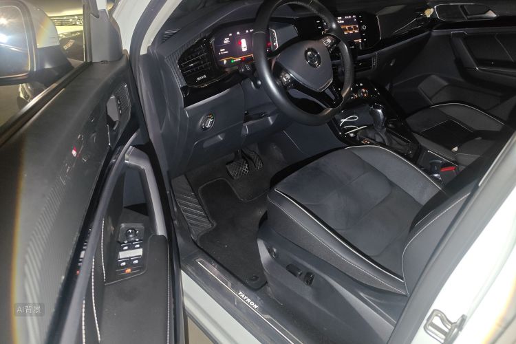 Volkswagen Tayron 2020 car image #18