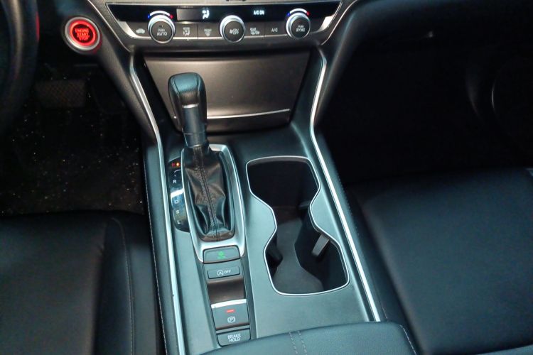 Honda Accord 2022 imagem de carro #18