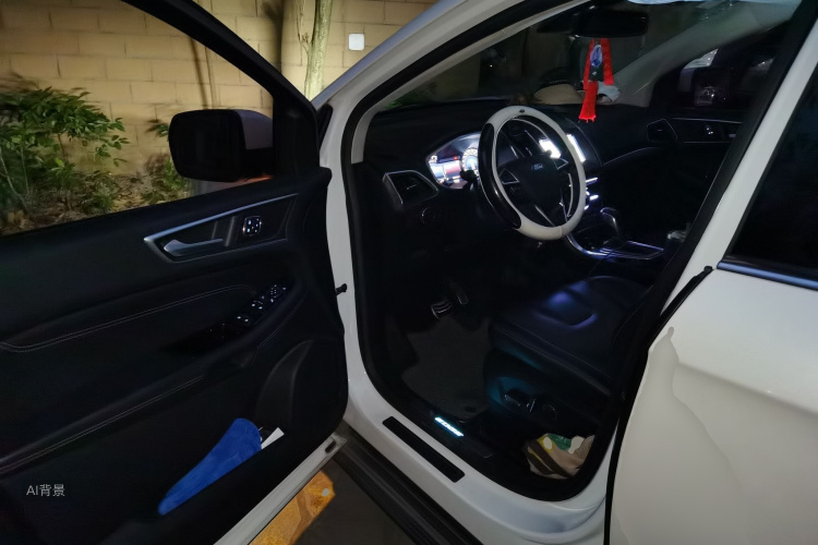 Ford Edge 2018 car image #18
