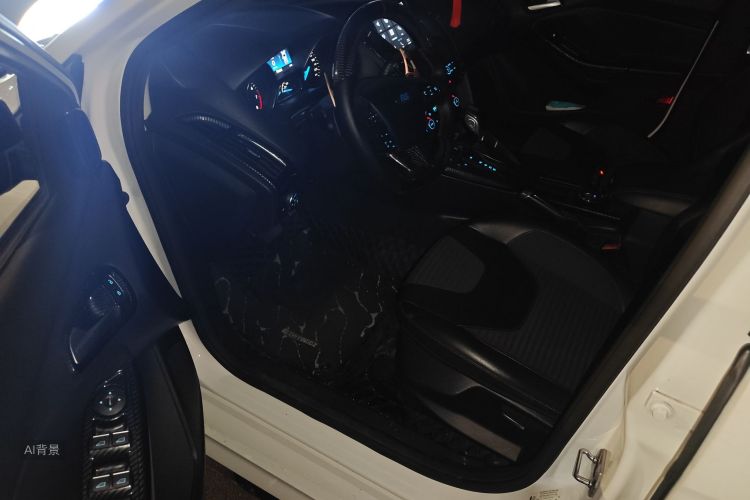 Ford Focus 2017 car image #18