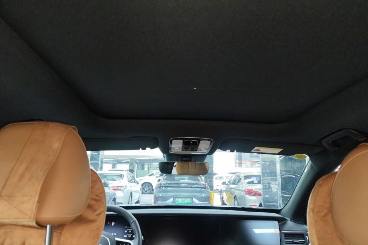 理想汽车 理想ONE 2022 汽车图片 #18