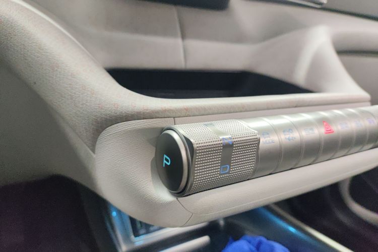 BYD Dolphin 2022 #18 BYD Dolphin 2022 car image #18