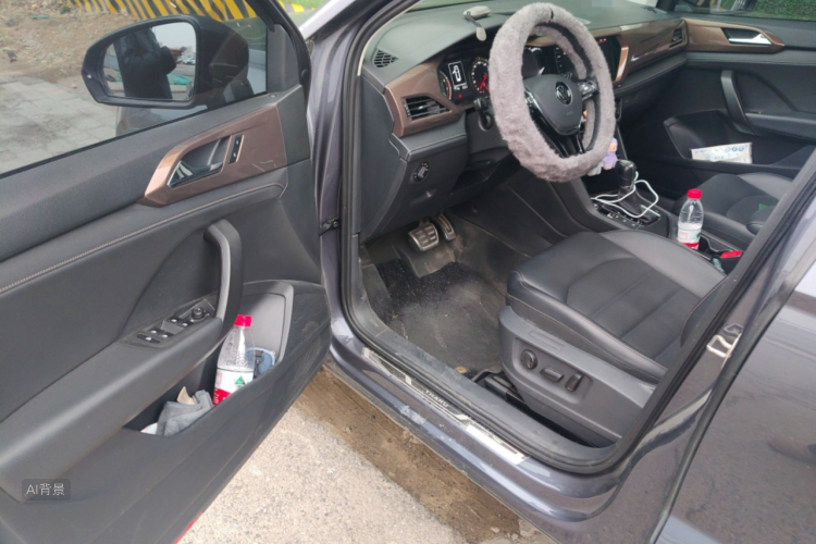 Volkswagen Tharu 2021 immagine di auto #18