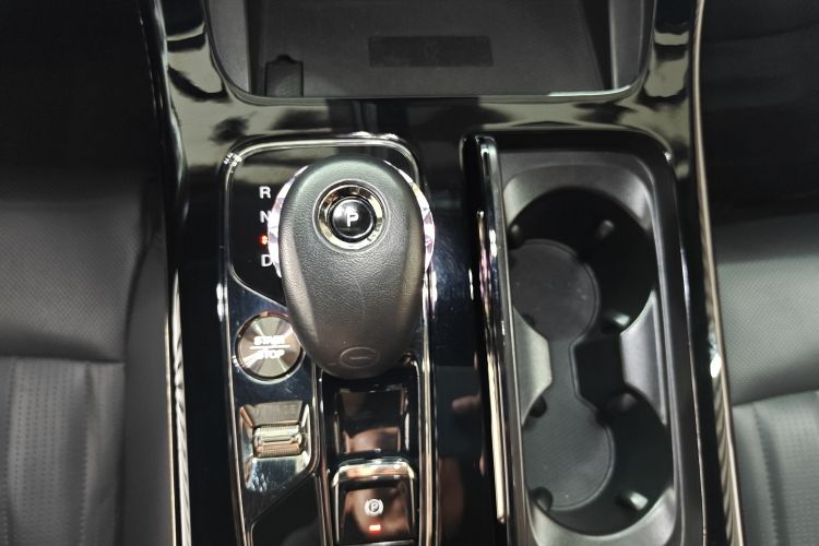 GAC Trumpchi M8 2023 car image #18