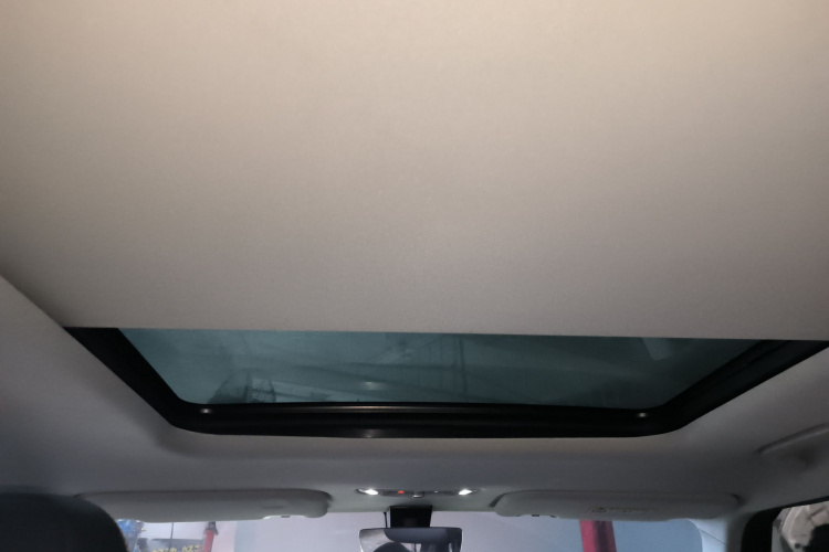 2024 car image #18