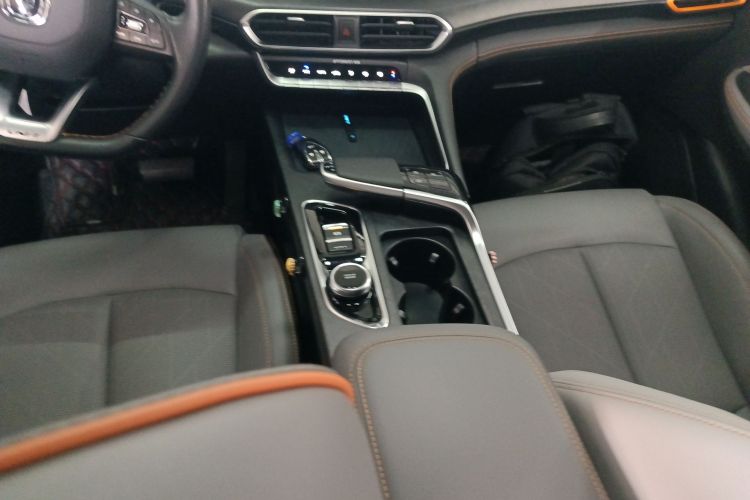 Changan UNI-T 2021 car image #18