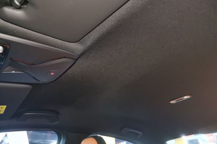 宝马 宝马M3 2024 #18 宝马 宝马M3 2024 汽车图片 #18