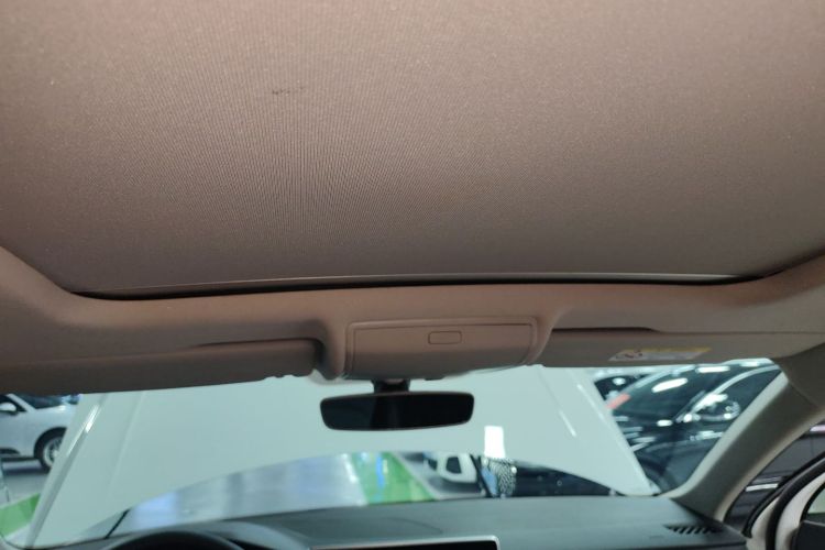 Volkswagen Tiguan X 2023 immagine di auto #18