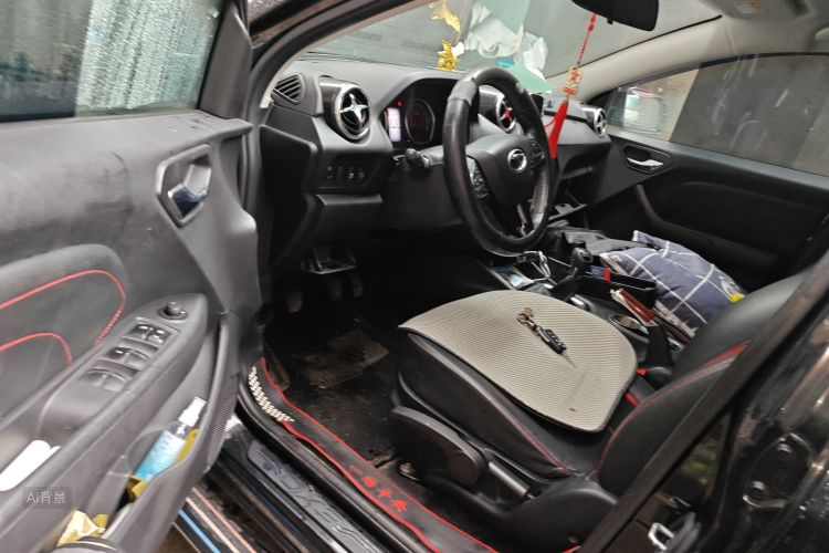 Soueast DX3 2017 car image #18