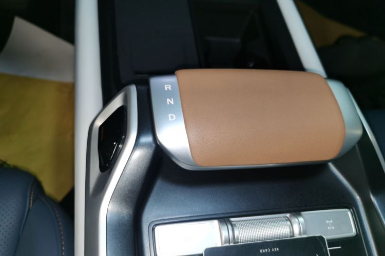 Deepal G318 2024 изображение автомобиля #18