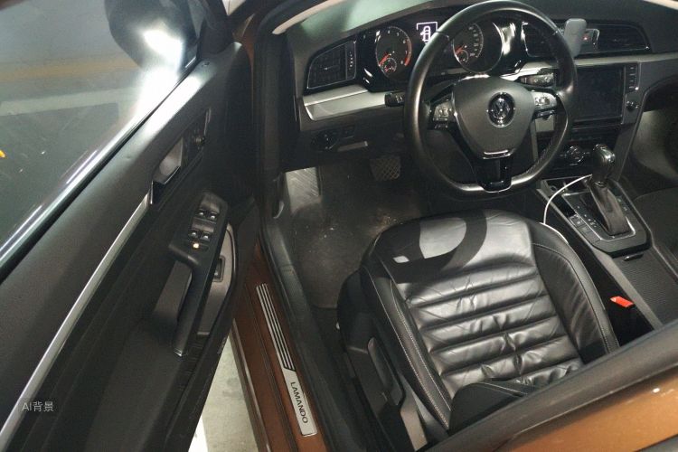 Volkswagen Lamando 2018 immagine di auto #18