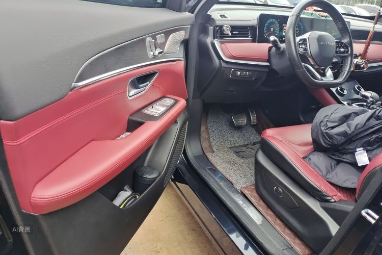 X70 PLUS 2021 car image #18