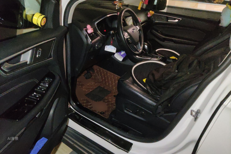 Ford Edge 2018 immagine di auto #18