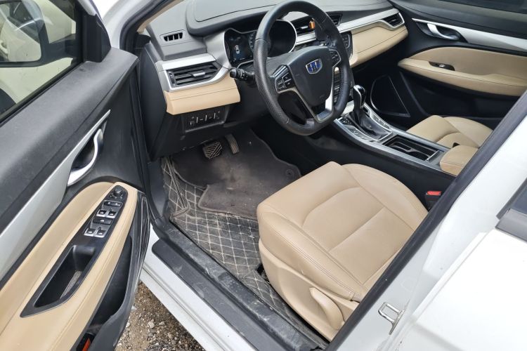 GEELY Emgrand 2019 #18 GEELY Emgrand 2019 car image #18