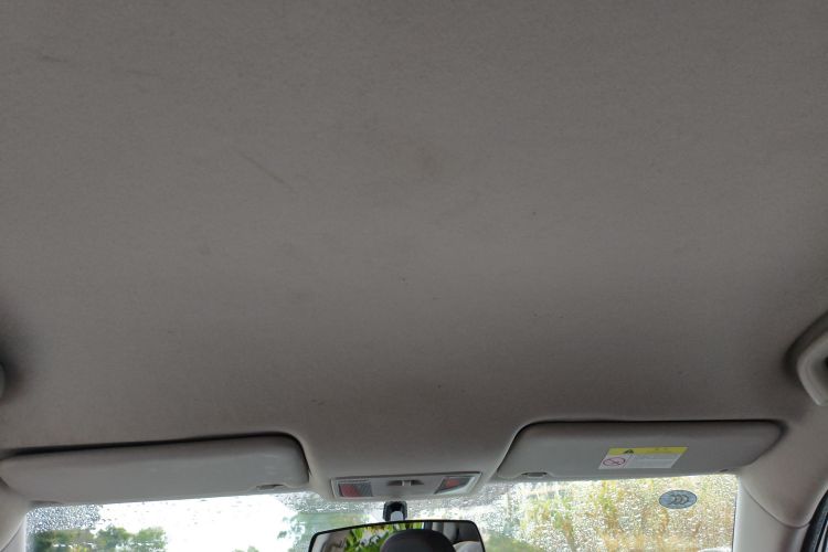 Changan CS15 2018 صورة سيارة #18