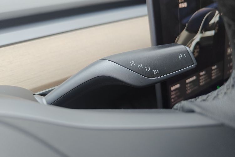 特斯拉 Model Y 2021 汽车图片 #18