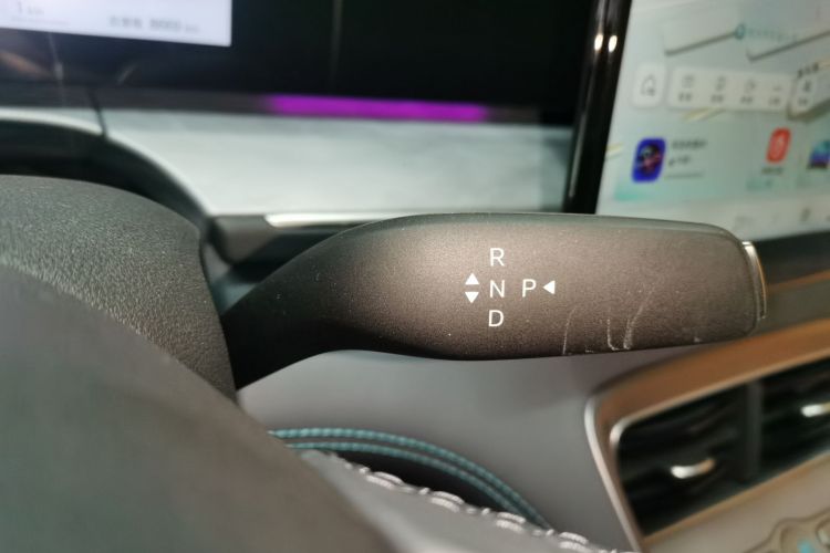 BYD Sea Lion 07 DM-i 2025 car image #18