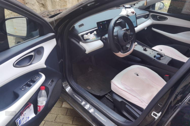 BYD Seal 05 DM-i 2025 immagine di auto #18