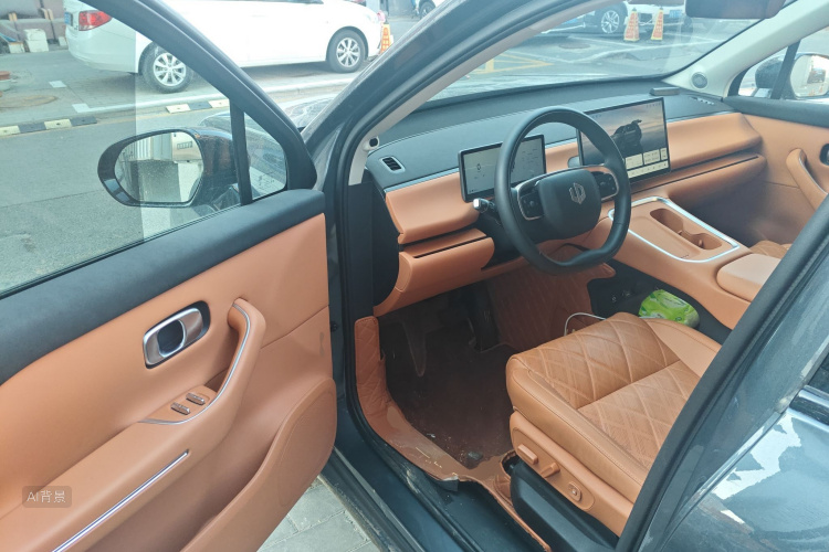 Leapmotor C16 2025 car image #18
