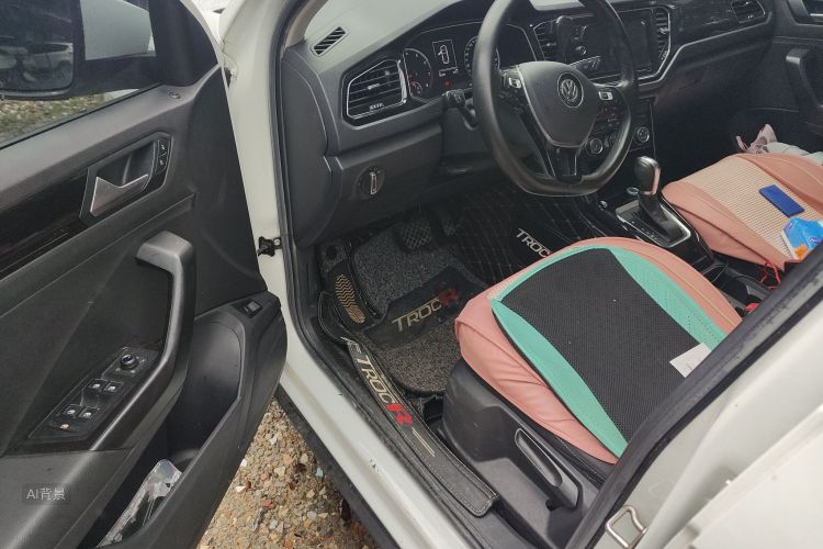 T-Roc 2019 car image #18