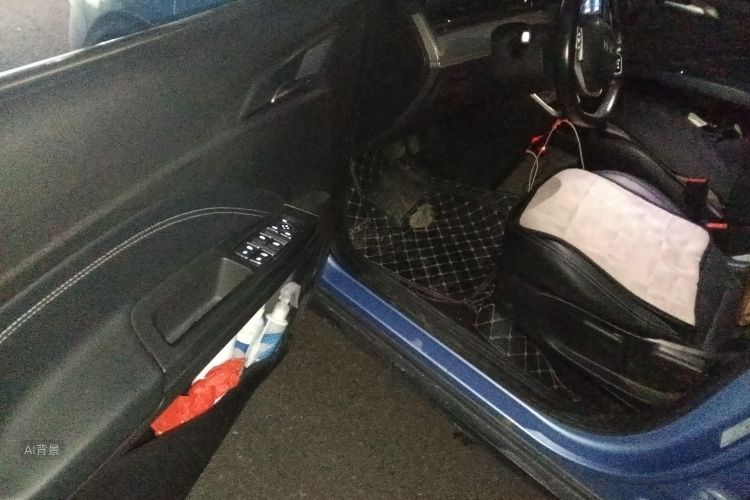 Neta V 2022 صورة سيارة #18