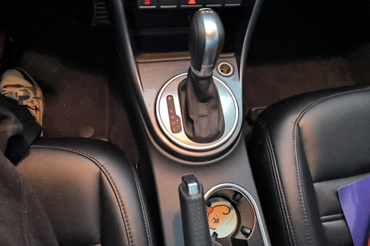 Volkswagen Beetle 2018 immagine di auto #18