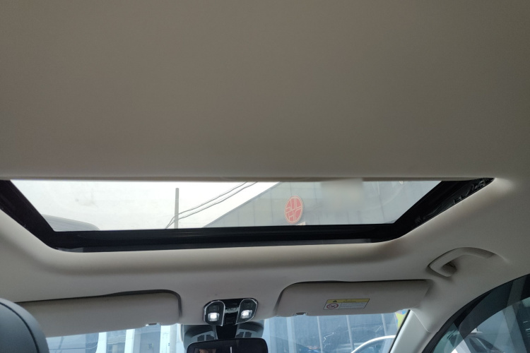 GAC Trumpchi E8 New Energy 2024 car image #18