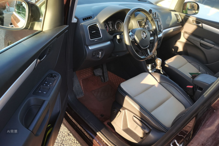 Volkswagen Sharan 2019 car image #18