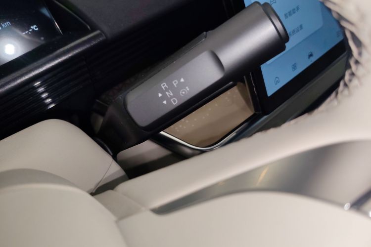 Toyota Bozhi 3X 2025 car image #18