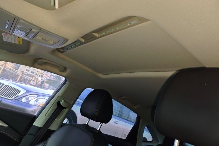 Roewe i6 MAX New Energy 2022 imagen de coche #18