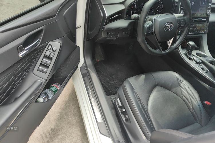 Toyota Avalon 2021 car image #18