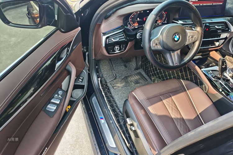 BMW 5 Series 2024 #18 BMW 5 Series 2024 car image #18
