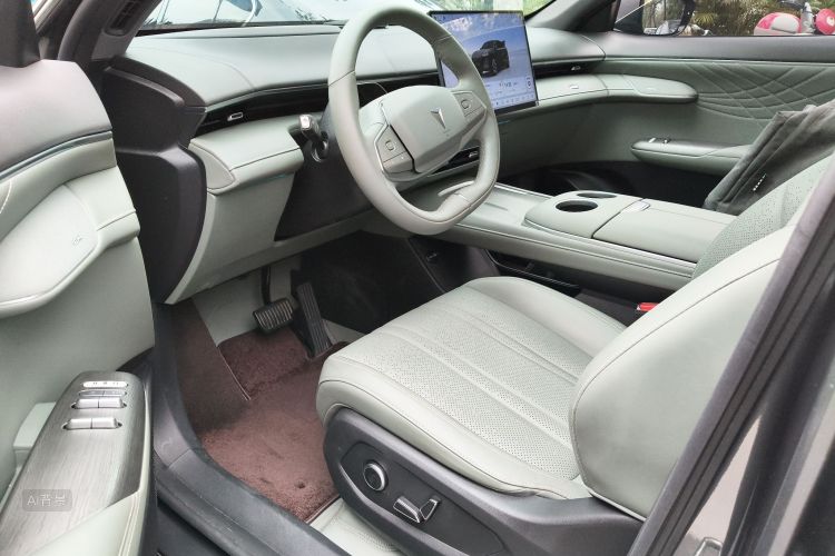 Deepal S07 2024 immagine di auto #18