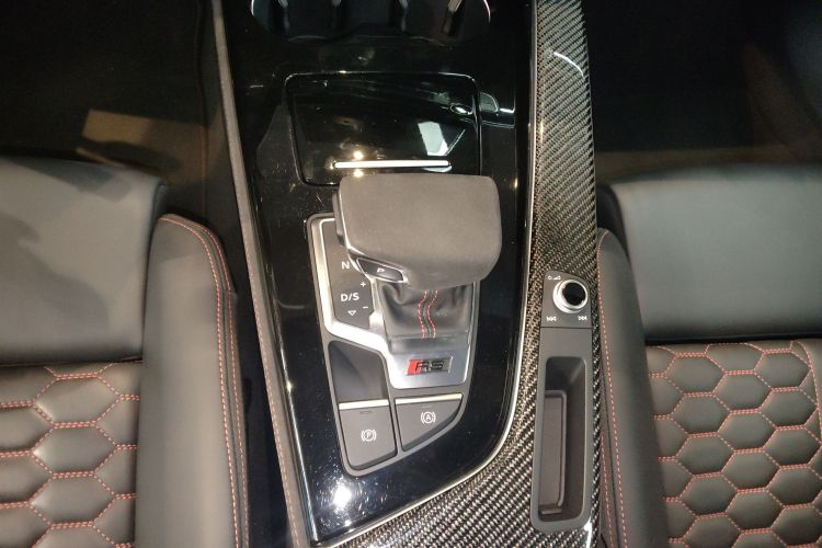 奥迪 奥迪RS 4 2022 汽车图片 #18