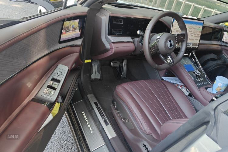 Denza Z9GT 2024 car image #18