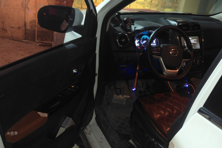 SWM斯威汽车 SWM斯威X3 2018 汽车图片 #18