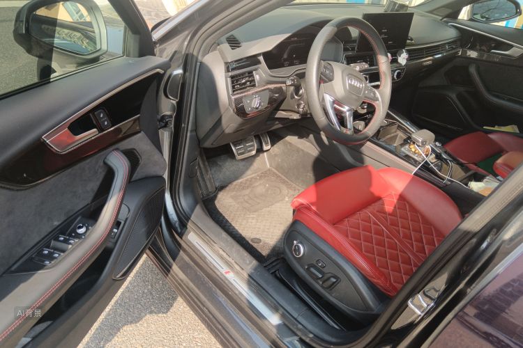 Audi S4 2023 image de voiture #18