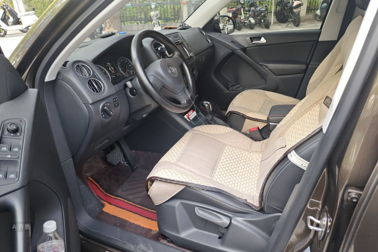 Volkswagen Tiguan 2016 car image #18