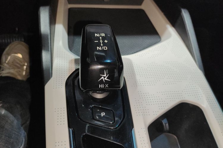 GEELY Emgrand L HiP 2022 car image #18