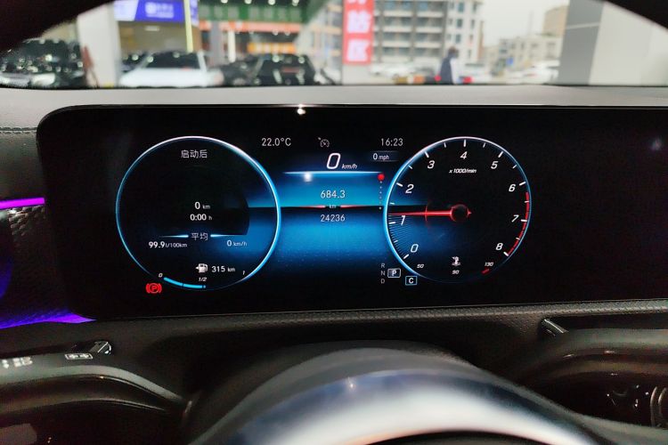 Mercedes-Benz A Class 2021 car image #18