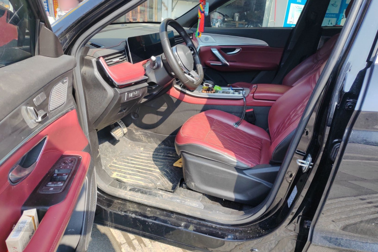X70 PLUS 2023 #18 X70 PLUS 2023 car image #18
