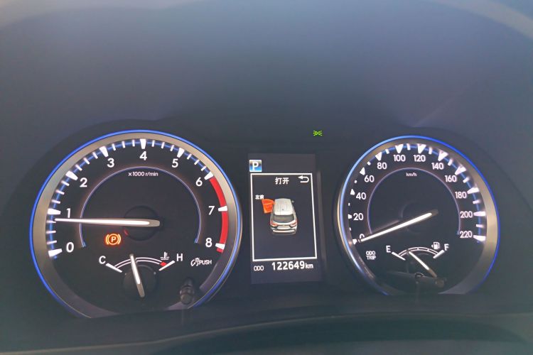 Toyota Highlander 2020 car image #18