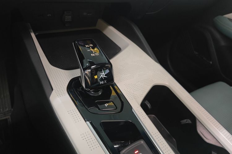 GEELY Emgrand L HiP 2023 imagem de carro #18