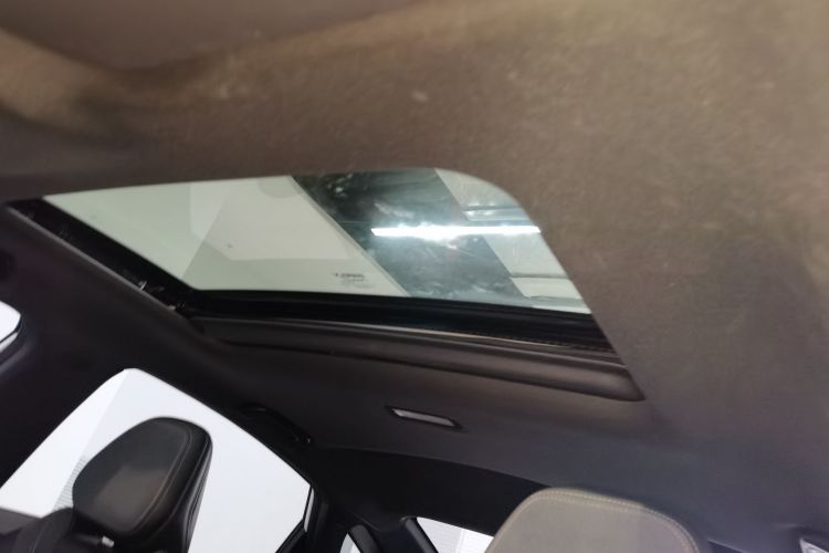 GEELY Binray 2022 car image #18