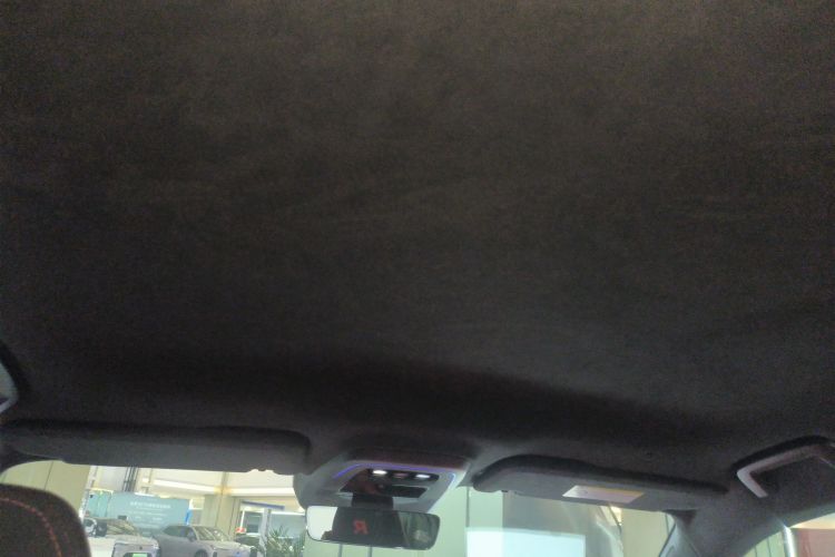 极氪 极氪001 FR 2024 汽车图片 #18