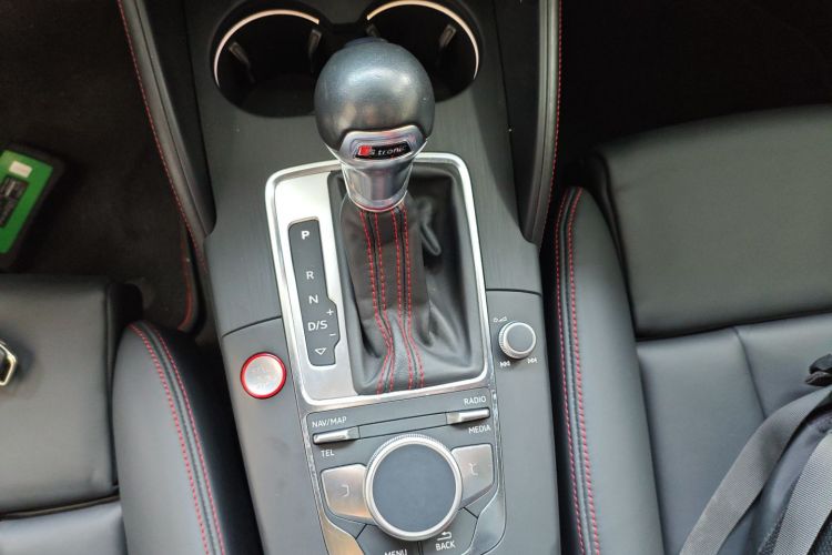 奥迪 奥迪S3 2019 汽车图片 #18